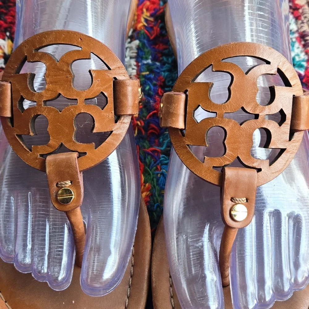 Tory Burch Cognac Brown Leather Miller Medallion Slip-on Flip Flop Sandal - Picture 3 of 17